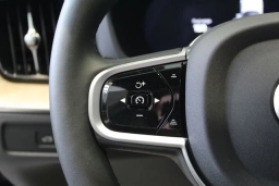 Volvo XC60 Core B5 AWD 2026