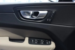 Volvo XC60 Core B5 AWD 2026