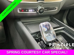 Volvo XC60 Core B5 AWD 2026