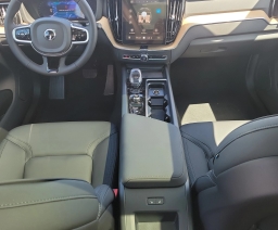 Volvo XC60 Core B5 AWD 2026