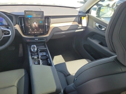 Volvo XC60 Core B5 AWD 2026