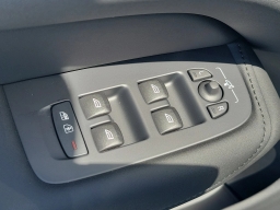 Volvo XC60 Core B5 AWD 2026