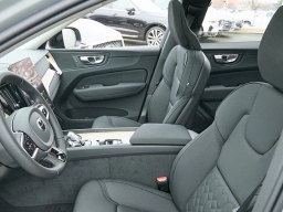 Volvo XC60 Core B5 AWD 2026