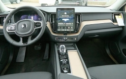 Volvo XC60 Core B5 AWD 2026