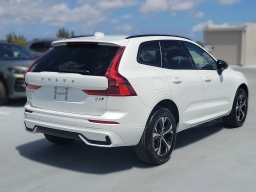 Volvo XC60 Core B5 AWD 2026