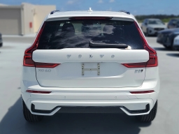 Volvo XC60 Core B5 AWD 2026