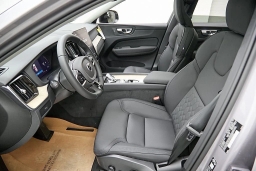 Volvo XC60 Core B5 AWD 2026