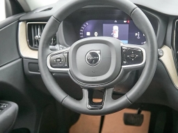 Volvo XC60 Core B5 AWD 2026