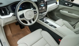 Volvo XC60 Ultra B5 AWD 2026