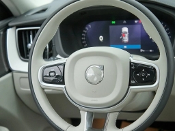 Volvo XC60 Ultra B5 AWD 2026