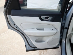 Volvo XC60 Ultra B5 AWD 2026