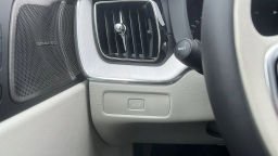 Volvo XC60 Ultra B5 AWD 2026