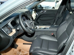 Volvo XC60 Ultra B5 AWD 2026