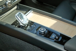 Volvo XC60 Ultra B5 AWD 2026