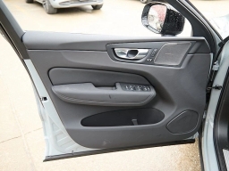 Volvo XC60 Ultra B5 AWD 2026