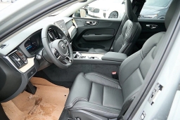 Volvo XC60 Ultra B5 AWD 2026