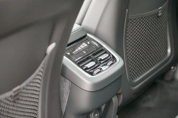 Volvo XC60 Ultra B5 AWD 2026