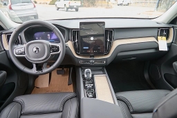 Volvo XC60 Ultra B5 AWD 2026