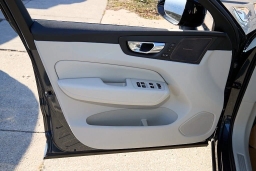 Volvo XC60 Ultra B5 AWD 2026