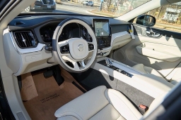 Volvo XC60 Ultra B5 AWD 2026