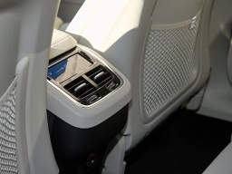 Volvo XC60 Ultra B5 AWD 2026