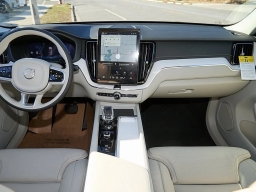 Volvo XC60 Ultra B5 AWD 2026