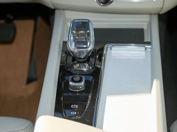 Volvo XC60 Ultra B5 AWD 2026