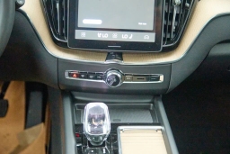 Volvo XC60 Ultra B5 AWD 2026