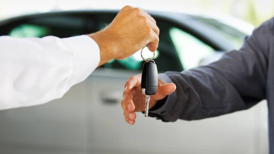 Lease a Car as Temporary Worker. Take the key