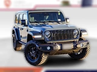 Jeep Wrangler Willys 4 Door 4x4