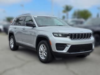 Jeep Grand Cherokee Laredo X 4x2