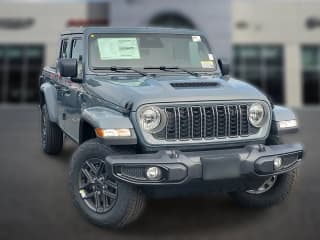 Jeep Gladiator Sport S 4x4