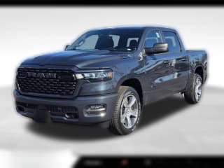 Ram 1500 Express 4x2 Crew Cab 5'7" Box