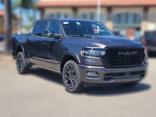 Ram 1500 Laramie 4x2 Crew Cab 5'7" Box