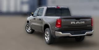 Ram 1500 Big Horn 4x4 Crew Cab 5'7" Box Ram 1500 Big Horn 4x4 Crew Cab 5'7" Box