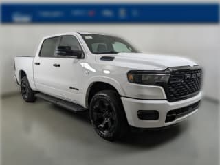 Ram 1500 Big Horn 4x4 Crew Cab 5'7" Box Ram 1500 Big Horn 4x4 Crew Cab 5'7" Box