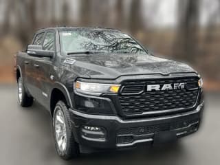 Ram 1500 Big Horn 4x4 Crew Cab 5'7" Box Ram 1500 Big Horn 4x4 Crew Cab 5'7" Box