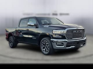 Ram 1500 Laramie 4x4 Crew Cab 5'7" Box