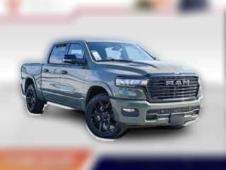Ram 1500 Laramie 4x4 Crew Cab 5'7" Box