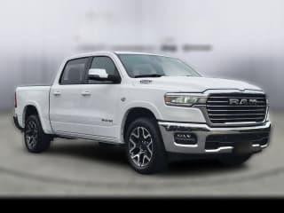 Ram 1500 Laramie 4x4 Crew Cab 5'7" Box