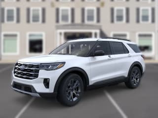 Ford Explorer Active w/200A Pkg 4WD