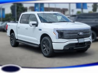Ford F-150 Lightning LARIAT 4WD SuperCrew 5.5' Box