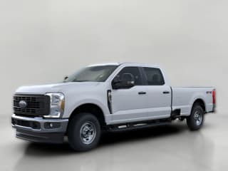 Ford Super Duty F-250 SRW XL 4WD Crew Cab 8' Box