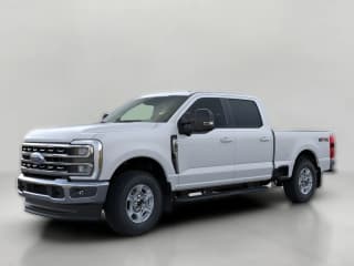 Ford Super Duty F-250 SRW XLT 4WD Crew Cab 6.75' Box
