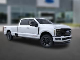 Ford Super Duty F-350 SRW Platinum 4WD Crew Cab 8' Box