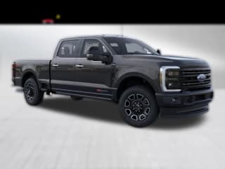 Ford Super Duty F-350 SRW Platinum 4WD Crew Cab 6.75' Box