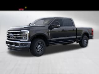 Ford Super Duty F-350 SRW LARIAT 4WD Crew Cab 6.75' Box