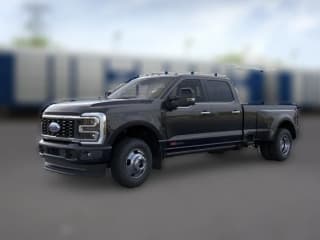 Ford Super Duty F-350 DRW Platinum 4WD Crew Cab 8' Box