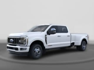 Ford Super Duty F-350 DRW Platinum 4WD Crew Cab 8' Box