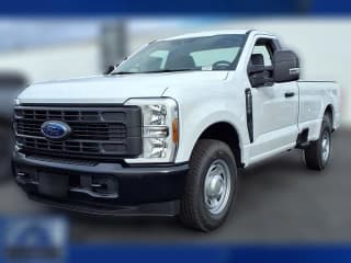 Ford Super Duty F-250 SRW XL 2WD Reg Cab 8' Box
